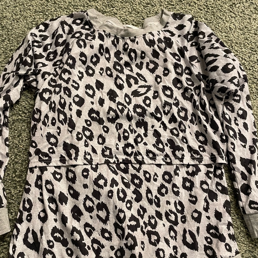 Breastfeeding top